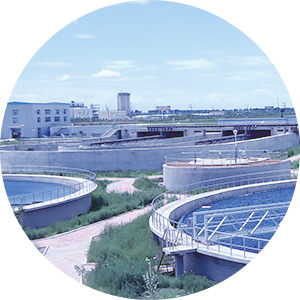 環(huán)境服務(wù)，可以使用石墨烯膜、黑金膜以及陶瓷膜進(jìn)行環(huán)境服務(wù)。